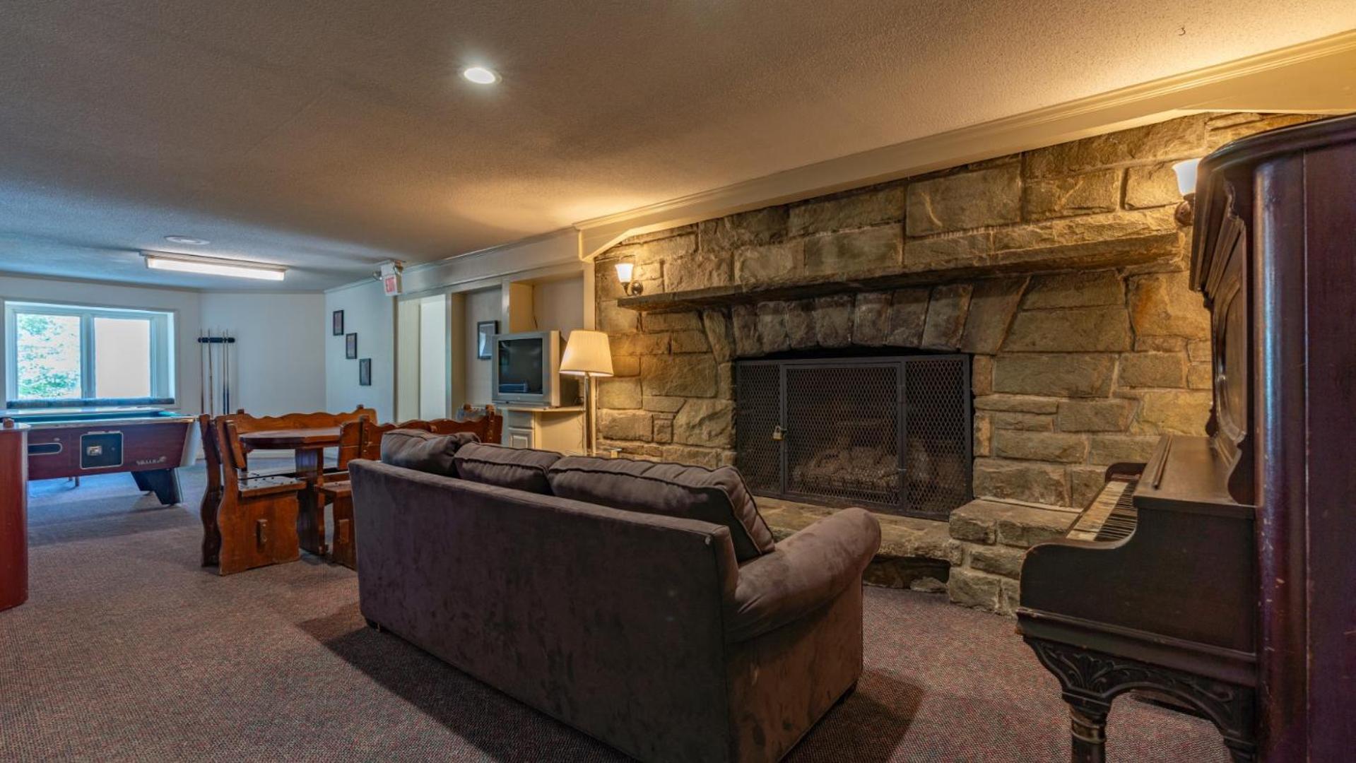 Hotel 4 Seasons At Beech Mountain Exterior foto